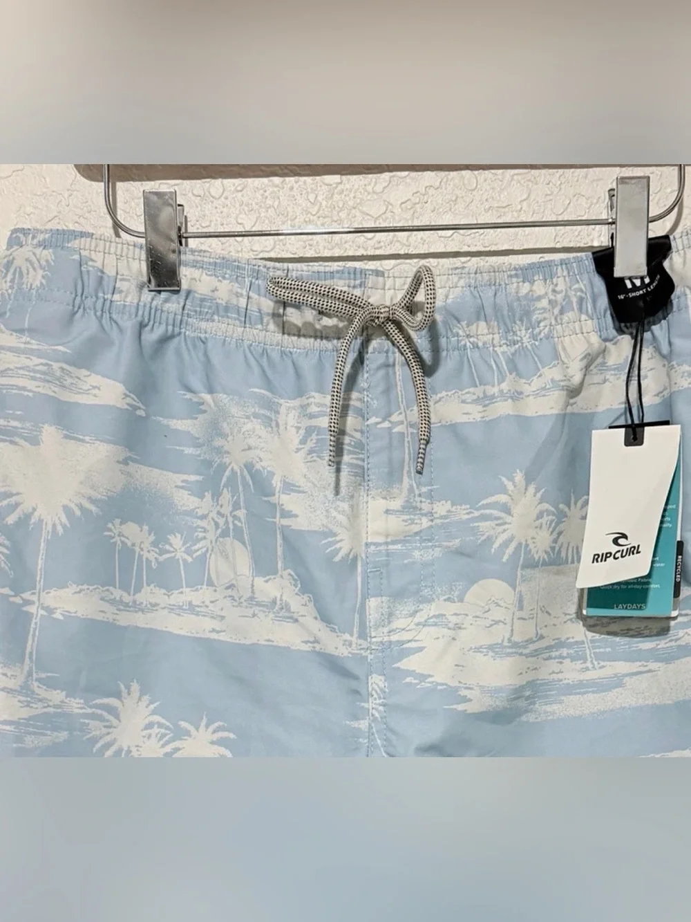 Rip Curl Laydays Blue Tropical Surf Lifestyle Board Shorts NWT SZ M WAIST 32-36”